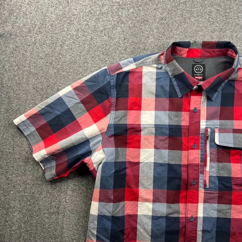 Wrangler ATG Shirt Mens XL Red Blue Plaid‎ Short Sleeve All Terrain Gear Outdoor